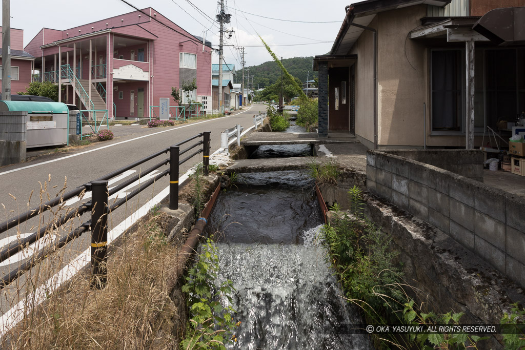 戸ノ口堰用水