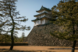 富士見櫓｜高解像度画像サイズ：3902 x 2597 pixels｜写真番号：100-2758S53B｜撮影：Canon EOS-1DS