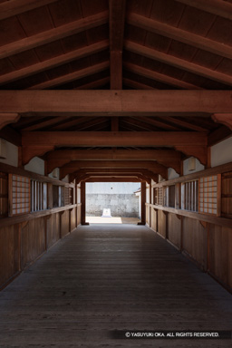 御廊下橋内部 | 高解像度画像サイズ:5274 x 7907 pixels | 写真番号:344A1087 | 撮影:Canon EOS R5