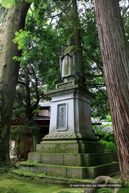 松平春嶽（慶永）銅像・丹厳洞 | 高解像度画像サイズ：4381 x 6571 pixels | 写真番号：5D4A9639 | 撮影：Canon EOS 5D Mark IV