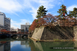御本城橋・本丸石垣・水堀 | 高解像度画像サイズ：8688 x 5792 pixels | 写真番号：5DSA2165 | 撮影：Canon EOS 5DS