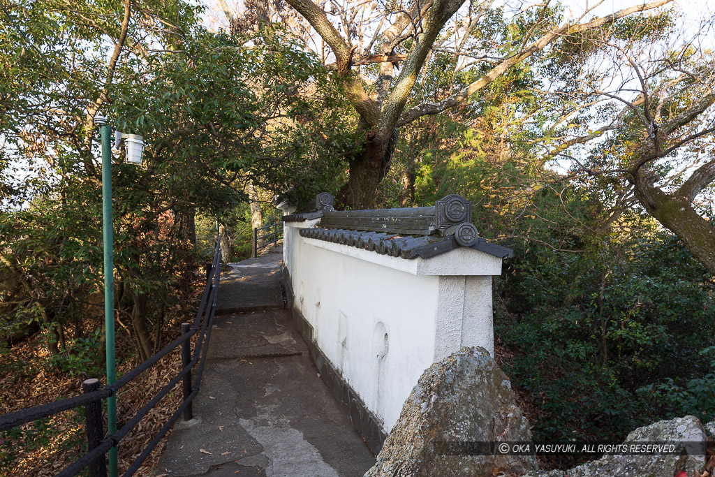 岐阜城の七間土塀