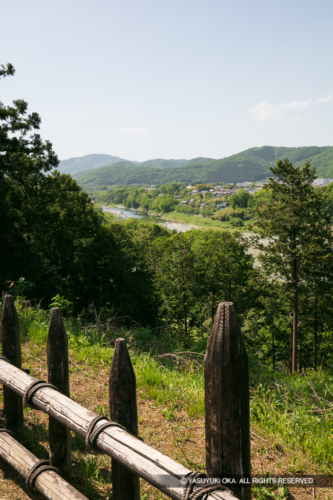 鉢形城址から荒川