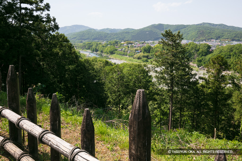 鉢形城址から荒川