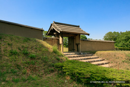 四脚門・秩父曲輪 | 高解像度画像サイズ：6480 x 4320 pixels | 写真番号：5DSA7105 | 撮影：Canon EOS 5DS