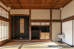 オクザシキ | 高解像度画像サイズ：7895 x 5200 pixels | 写真番号：344A2402-Edit | 撮影：Canon EOS R5
