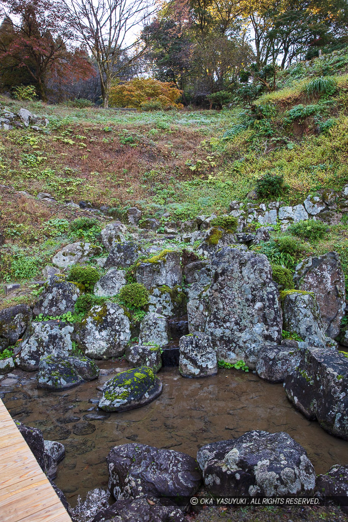 義景館跡庭園（数寄屋床面・当時の視線で）