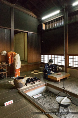 武家屋敷の台所・一乗谷立体復元地区｜高解像度画像サイズ：4316 x 6474 pixels｜写真番号：5D4A7779｜撮影：Canon EOS 5D Mark IV