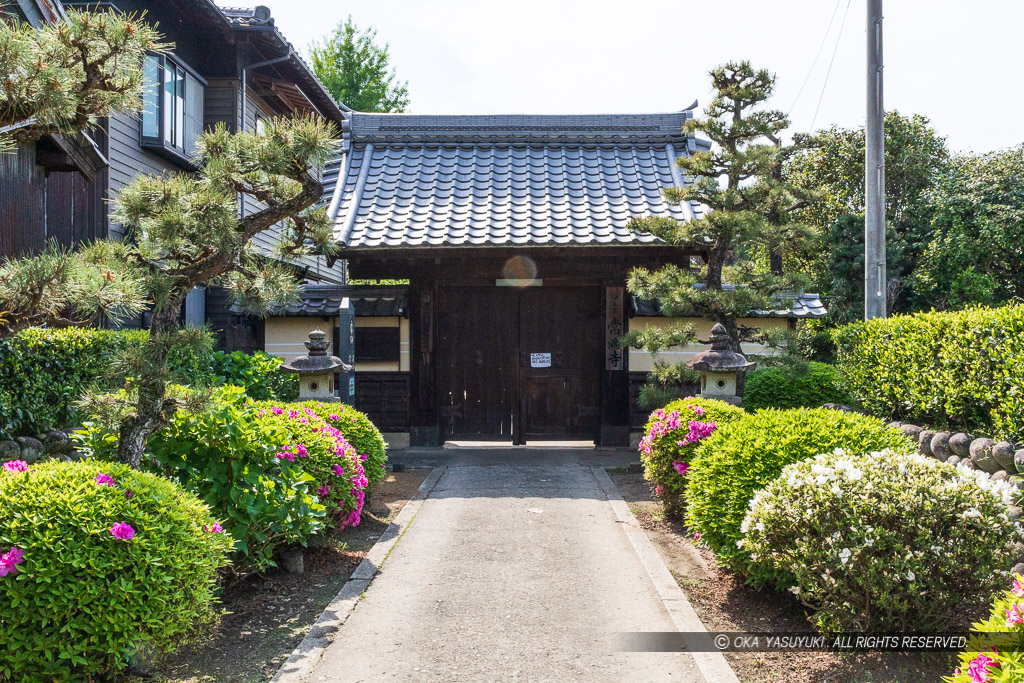 松の丸裏門・犬山城移築城門