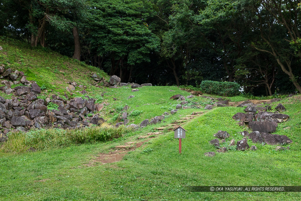 本丸北門虎口跡