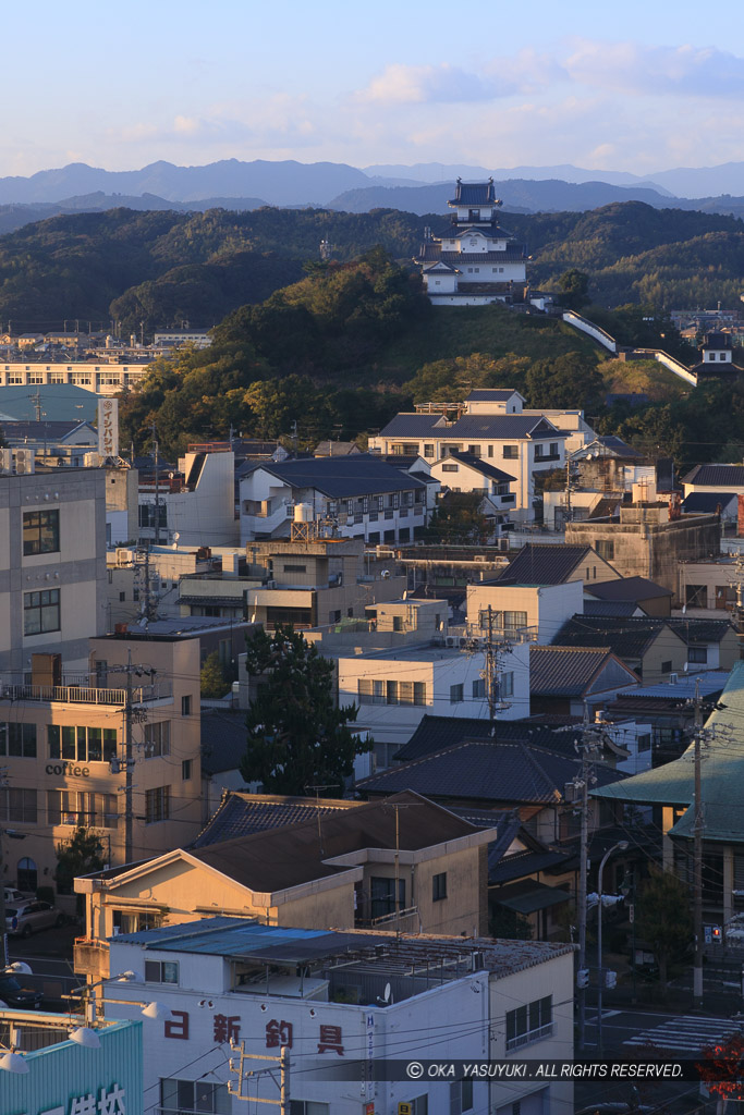 掛川の町と天守