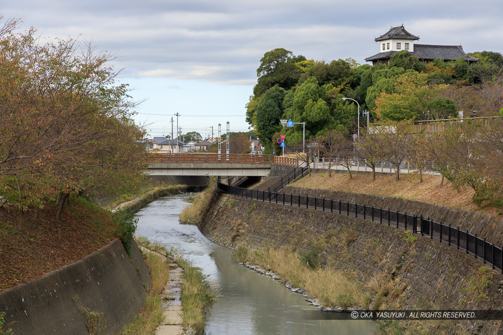 逆川