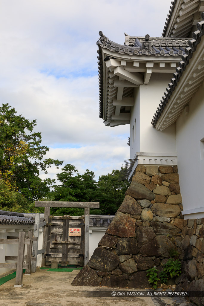 天守丸の北側城門