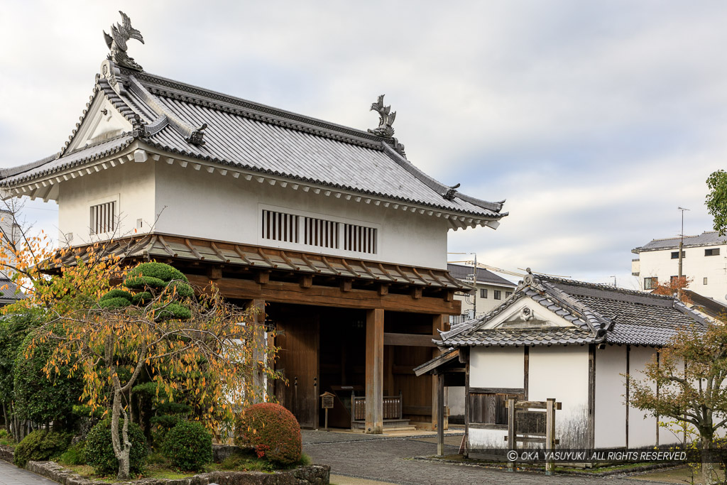 大手門と大手門番所