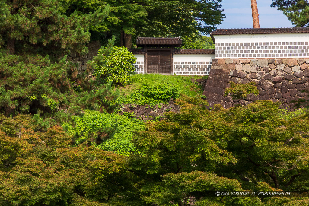 金沢城鶴の丸水の手門