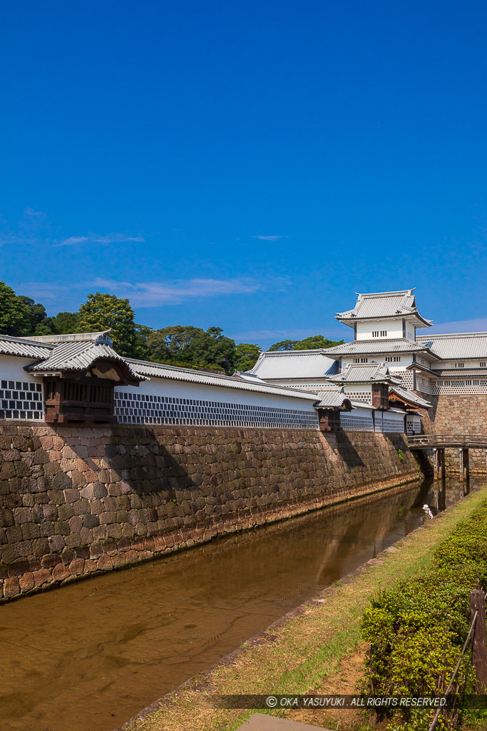 金沢城橋爪門続櫓・橋爪門一の門