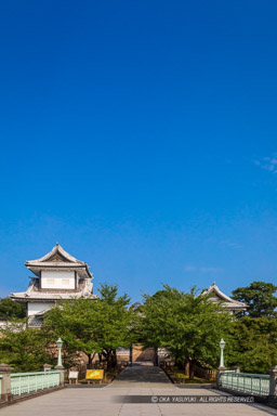 金沢城石川門と石川橋｜高解像度画像サイズ：3704 x 5556 pixels｜写真番号：5D4A7923｜撮影：Canon EOS 5D Mark IV