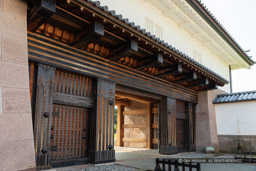 金沢城河北門二の門|高解像度画像サイズ:6423 x 4282 pixels|写真番号:5D4A7996|撮影:Canon EOS 5D Mark IV
