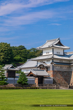 金沢城橋爪門続櫓・橋爪門一の門｜高解像度画像サイズ：4425 x 6638 pixels｜写真番号：5D4A8077｜撮影：Canon EOS 5D Mark IV