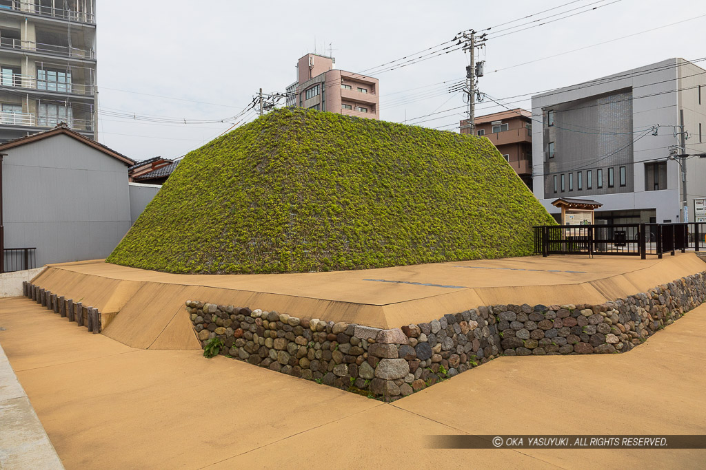 升形遺構（金沢市本町1-1）