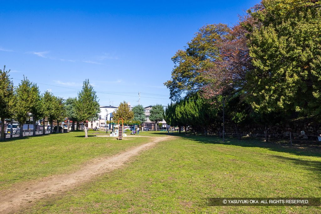 本丸堀跡（西側）
