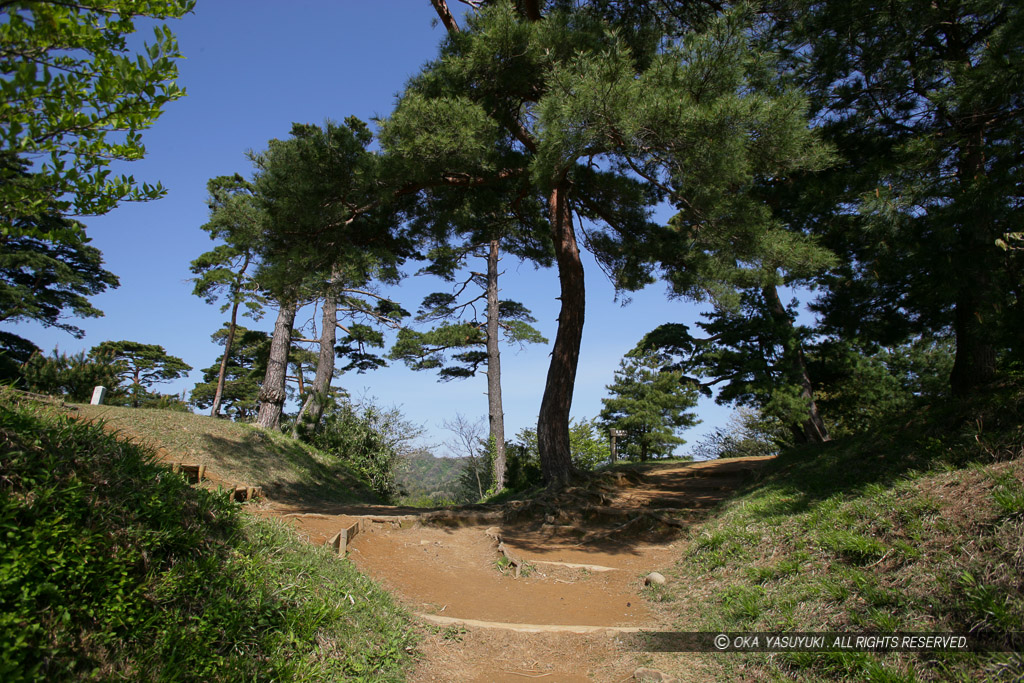 春日山城虎口跡