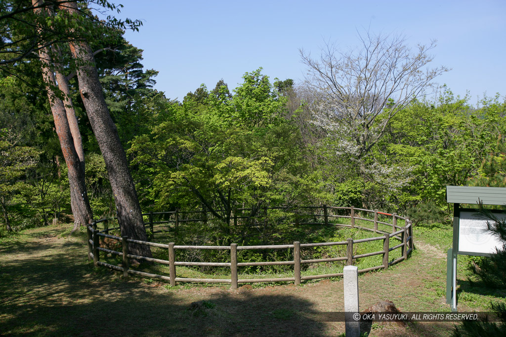 春日山城井戸曲輪