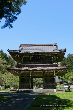 林泉寺・伝移築城門｜高解像度画像サイズ：2972 x 4458 pixels｜写真番号：VJ7Z4294｜撮影：Canon EOS-1Ds Mark II