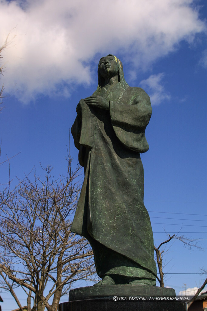 濃姫銅像・清洲公園