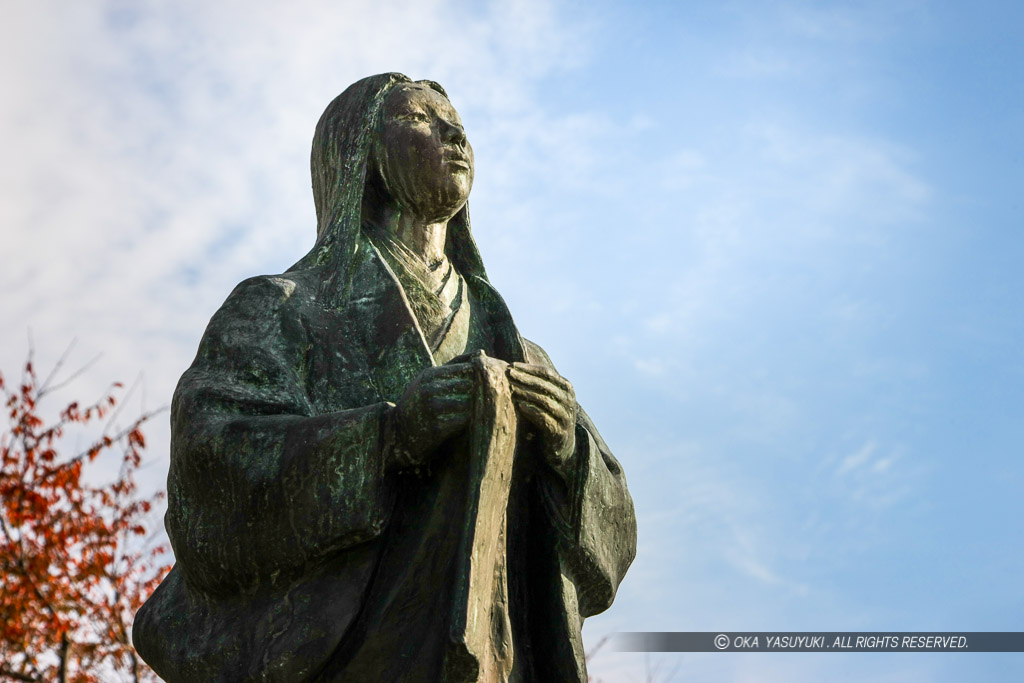 濃姫銅像・清洲公園