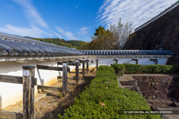 土塀 | 高解像度画像サイズ：7918 x 5281 pixels | 写真番号：6F1A4183 | 撮影：Canon EOS R5m2