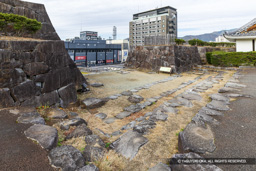 銅門跡 | 高解像度画像サイズ：7520 x 5016 pixels | 写真番号：6F1A4274 | 撮影：Canon EOS R5m2