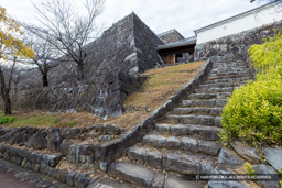 稲荷曲輪門 | 高解像度画像サイズ:8192 x 5464 pixels | 写真番号:6F1A4342 | 撮影:Canon EOS R5m2