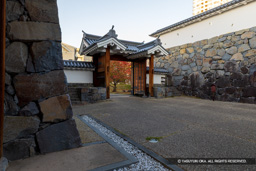 山手御門 | 高解像度画像サイズ:8192 x 5464 pixels | 写真番号:6F1A4655 | 撮影:Canon EOS R5m2