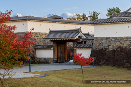 山手御門と堀跡 | 高解像度画像サイズ:7635 x 5092 pixels | 写真番号:6F1A4663 | 撮影:Canon EOS R5m2