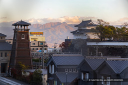 甲州夢小路と稲荷櫓 | 高解像度画像サイズ：8192 x 5464 pixels | 写真番号：6F1A4670 | 撮影：Canon EOS R5m2