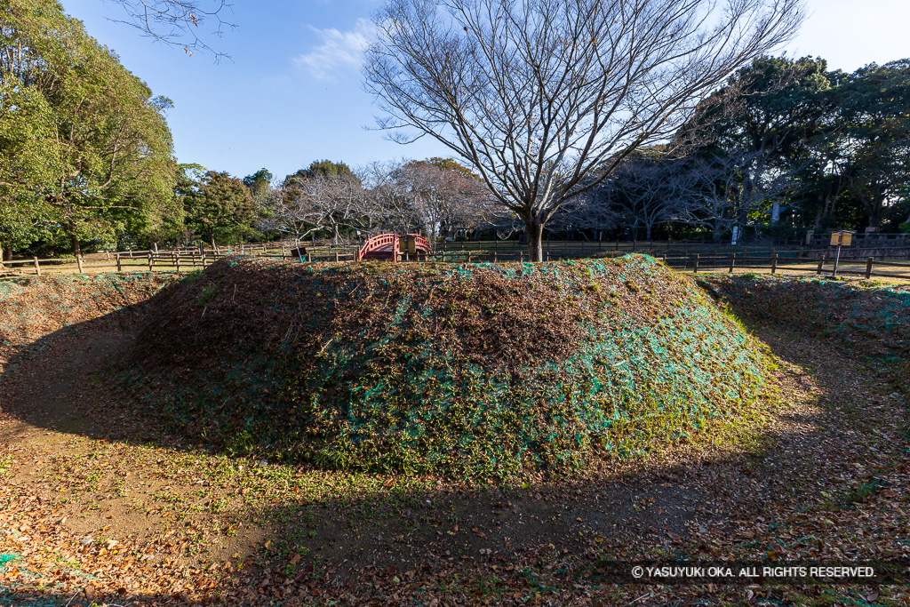 三日月堀・小山城