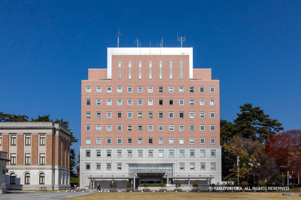 群馬県警察本部・本丸跡