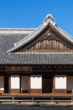 弘道館正庁｜高解像度画像サイズ：4321 x 6481 pixels｜写真番号：5D4A5491｜撮影：Canon EOS 5D Mark IV