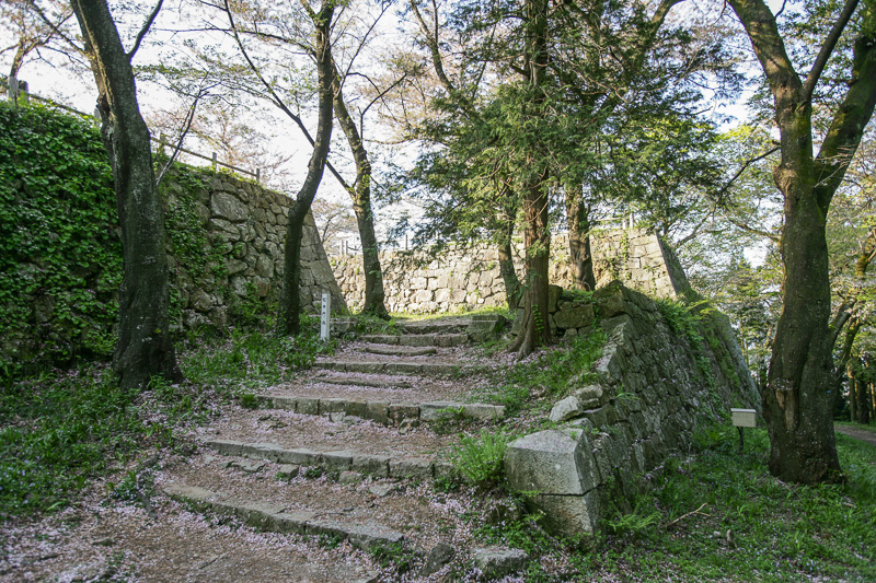 冠木門跡