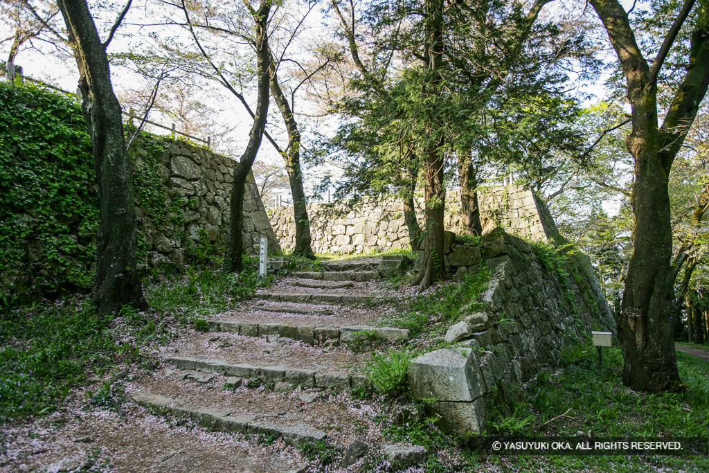 冠木門跡