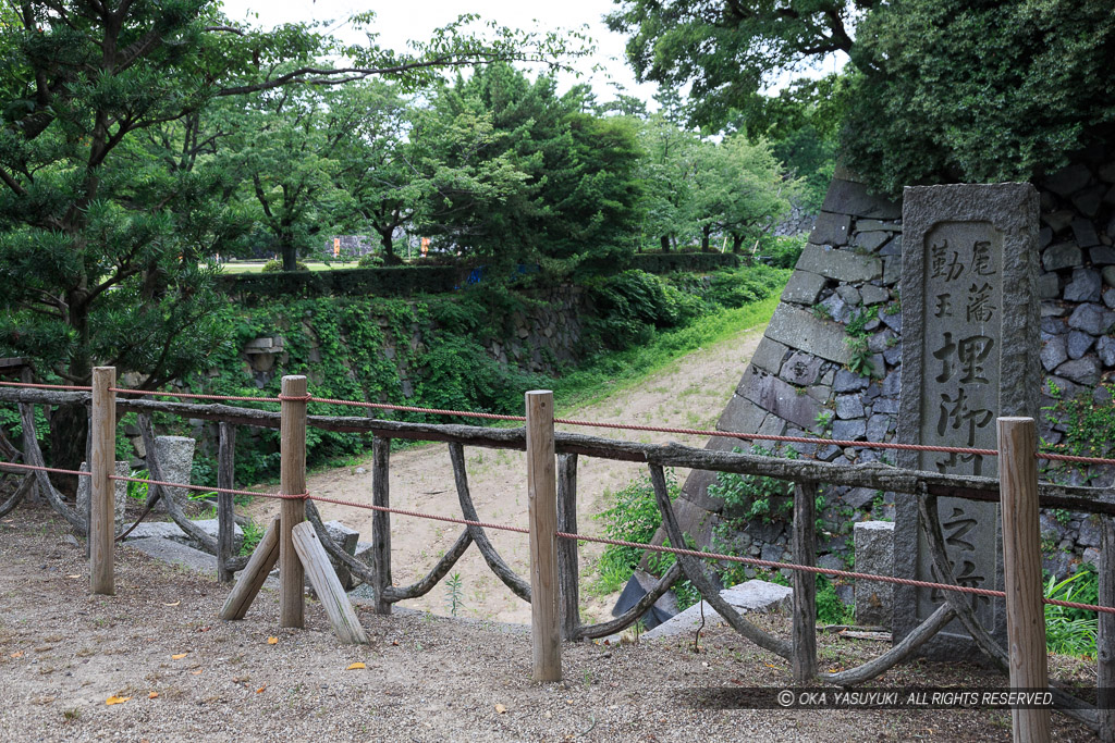 埋門跡・二の丸