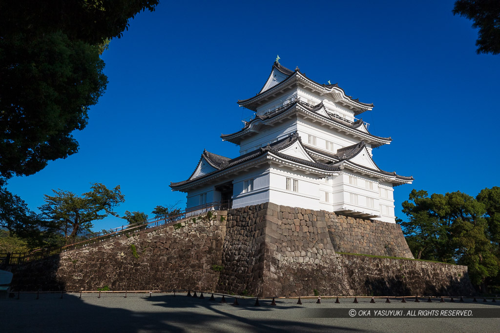 小田原城天守閣リニューアル後・高解像度