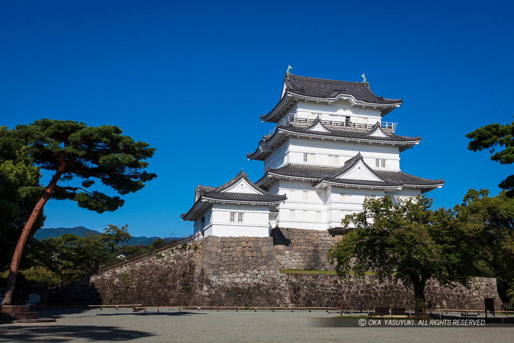 小田原城天守閣リニューアル後・高解像度