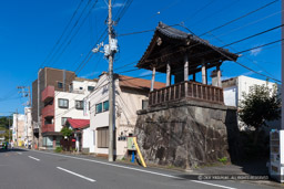 小田原城大手門跡・鐘楼｜高解像度画像サイズ：8688 x 5792 pixels｜写真番号：5DSA2843｜撮影：Canon EOS 5DS