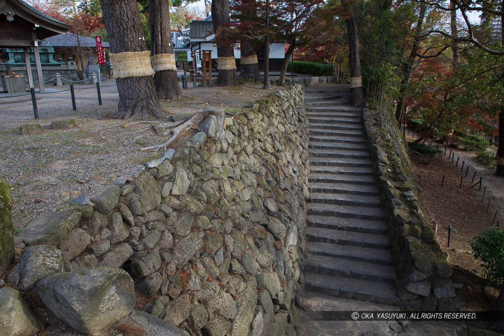 風呂谷門跡