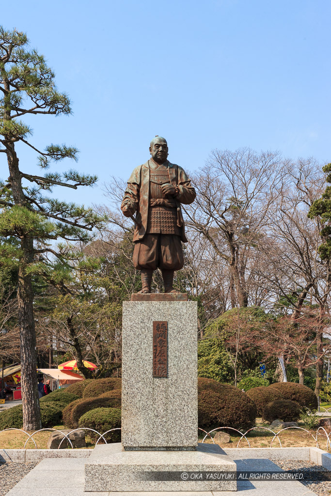 徳川家康・銅像