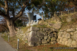菅生川端石垣の横矢枡形 | 高解像度画像サイズ：6720 x 4480 pixels | 写真番号：5D4A3350 | 撮影：Canon EOS 5D Mark IV