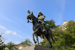 戸田氏鉄銅像｜高解像度画像サイズ：6720 x 4480 pixels｜写真番号：5D4A9726｜撮影：Canon EOS 5D Mark IV