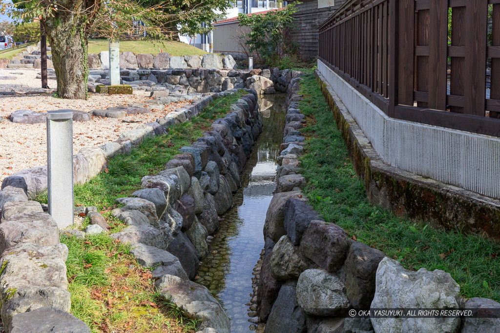 芹川用水・背割下水